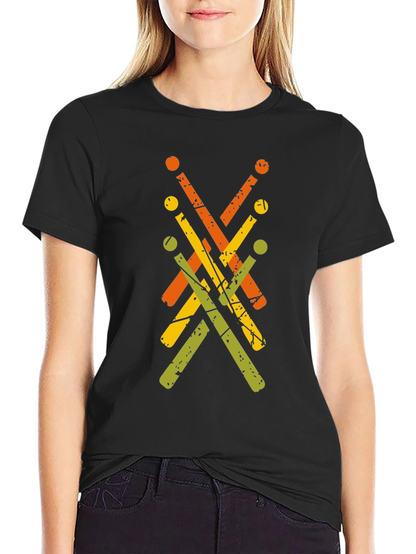 Camiseta Negra con Diseño Abstracto de Baquetas