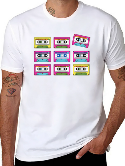Camiseta Negra con Diseño Retro de Cassettes
