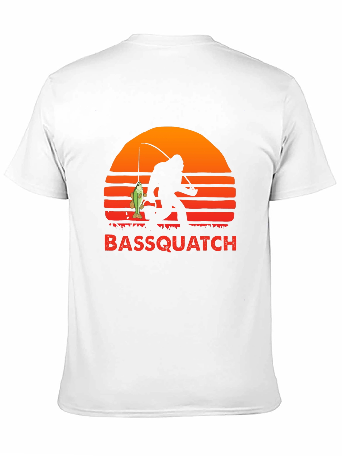 Camiseta Bassquatch: Bigfoot Pescador al Atardecer