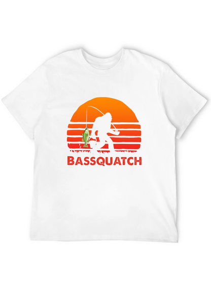 Camiseta Bassquatch: Bigfoot Pescador al Atardecer